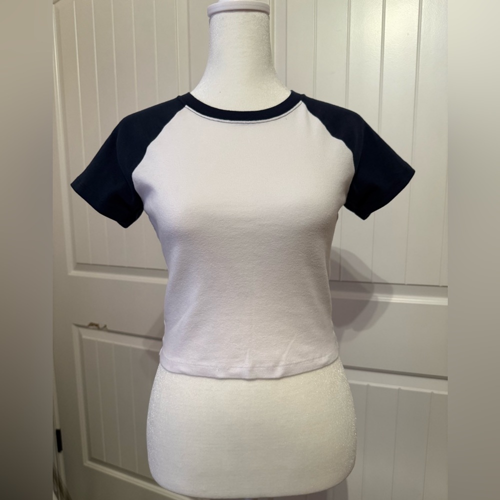Hollister Navy Blue and White Baseball cropped top